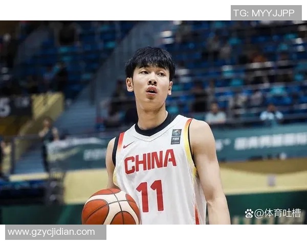 媒体人：开拓者内部对杨瀚森的定位和运用有不合，球队仍在调查他